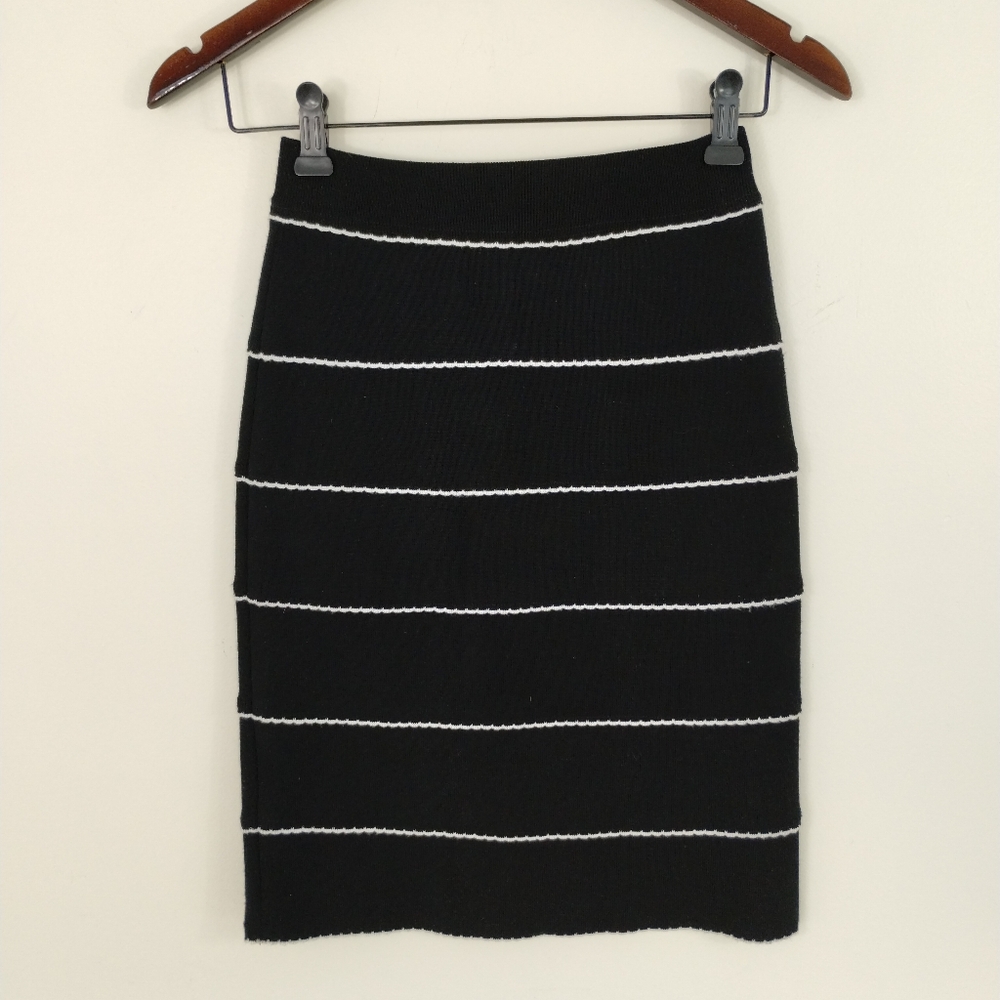 Sretsis by Pim Sukhauta Skirt Black Size 4